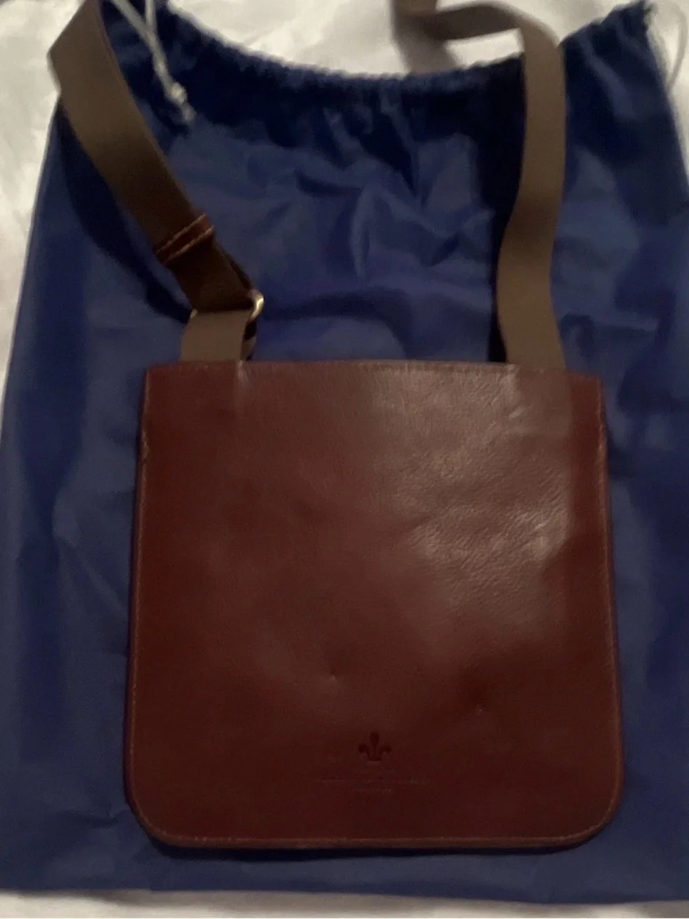 Dooney and Bourke crossbody bag